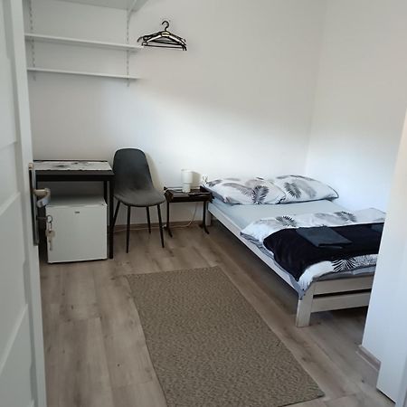 Stas-Przy Szkole Nr3 W Skawie Skawa Exterior foto